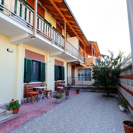 Casa La Pieve Bed & Breakfast Berat Exterior foto