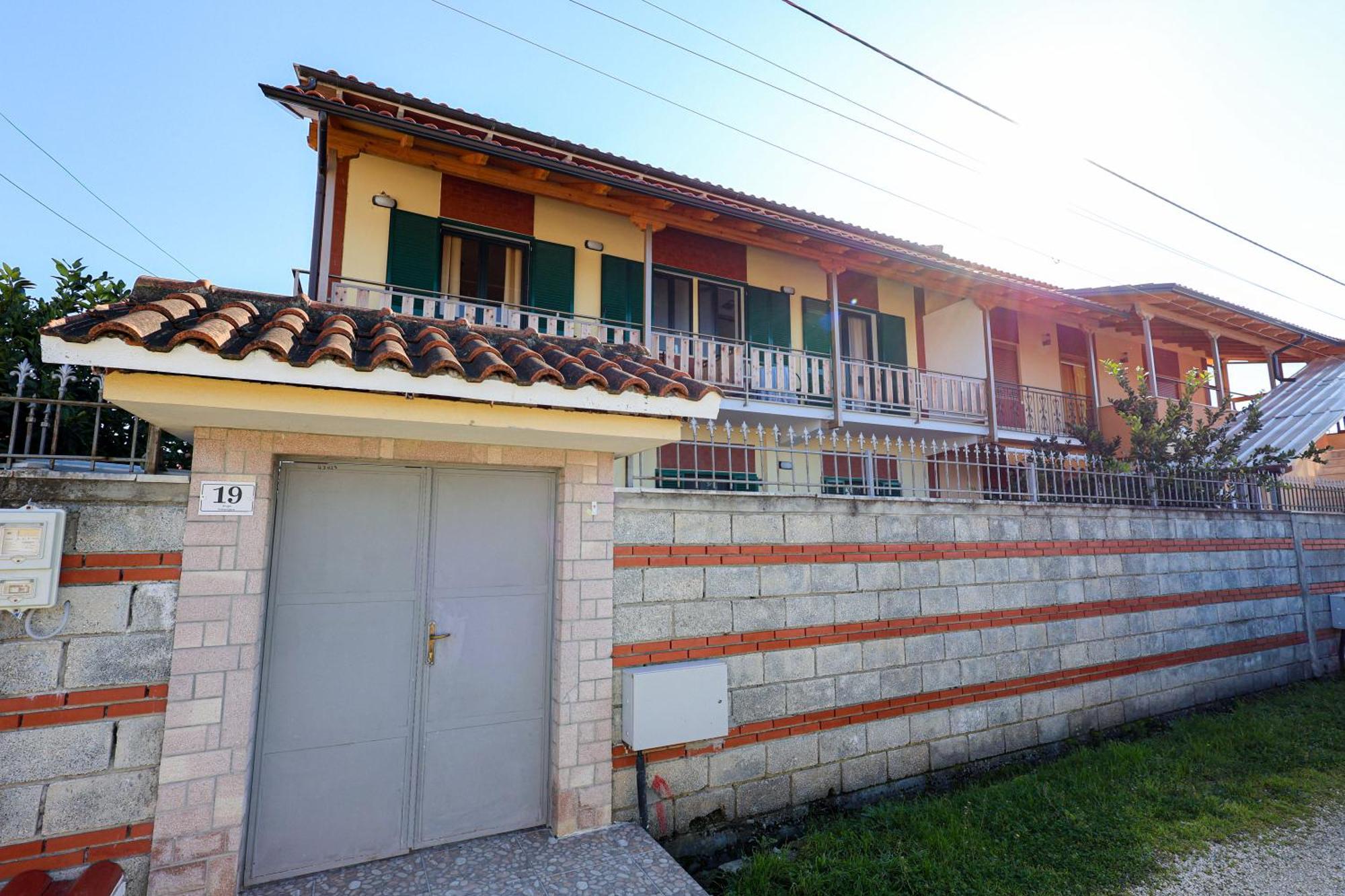 Casa La Pieve Bed & Breakfast Berat Exterior foto